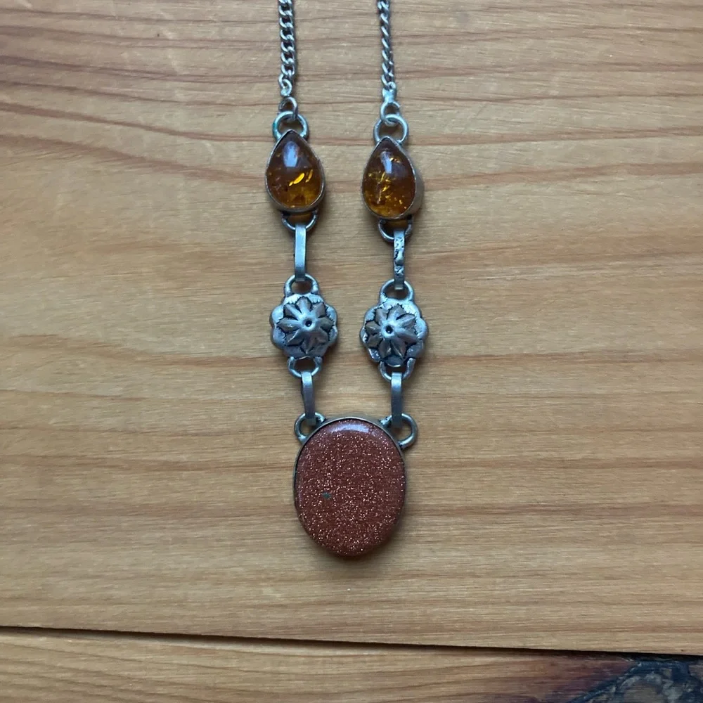 Sterling, goldstone and amber necklace - Picture 2 of 8